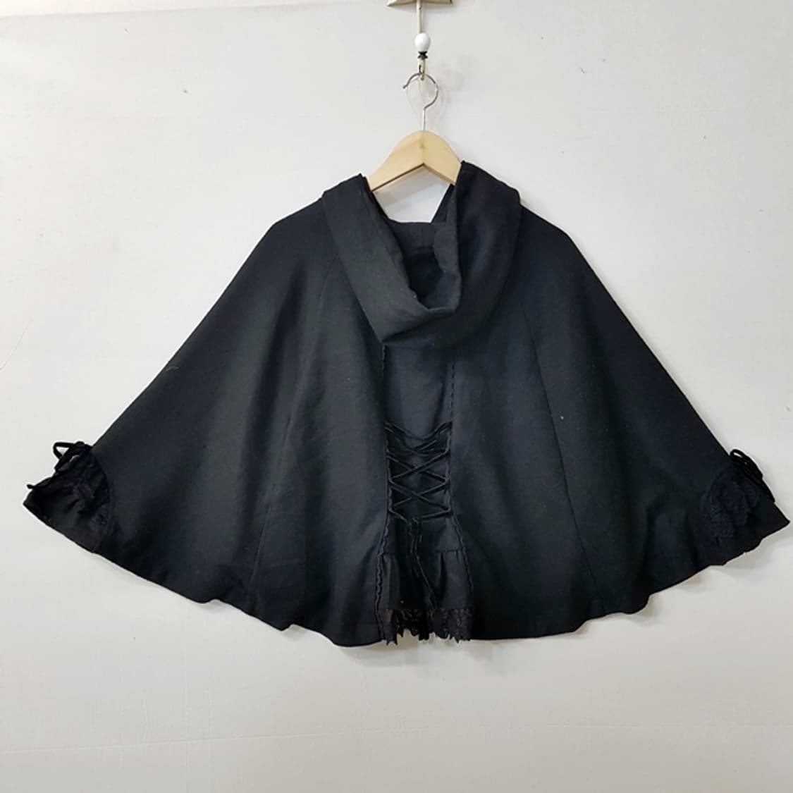 axes femme 후드 케이프 블랙 상품이미지2