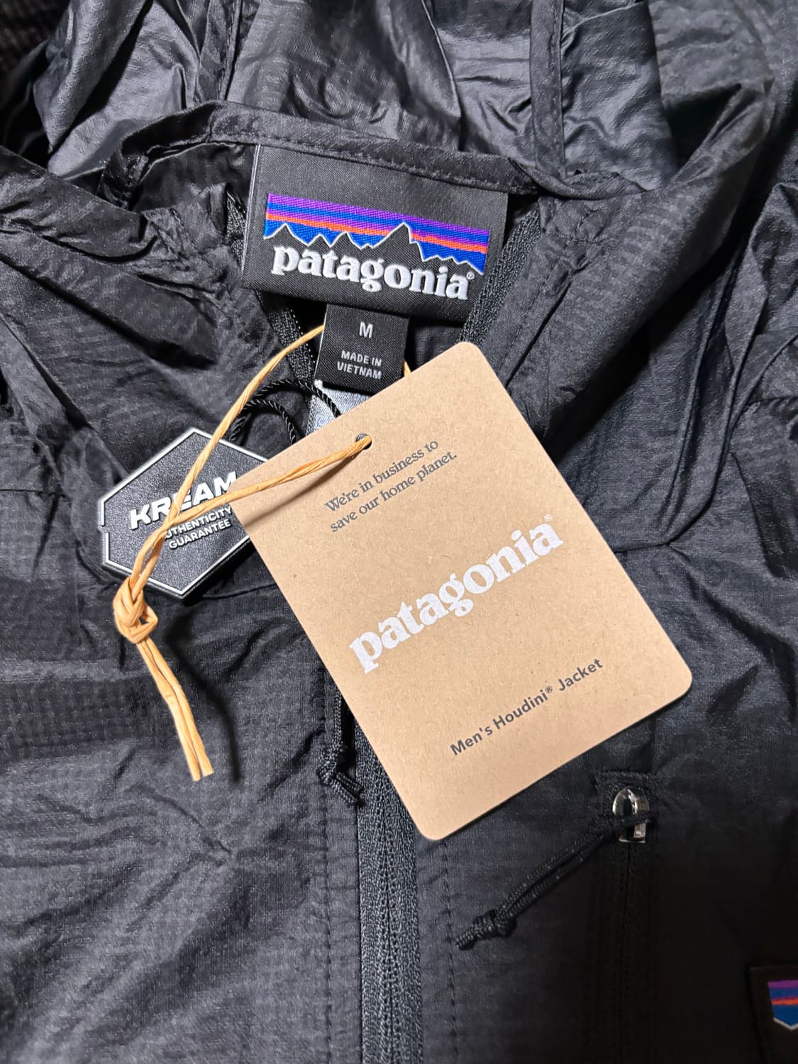 파타고니아 후디니 바람막이 블랙 M 상품이미지3