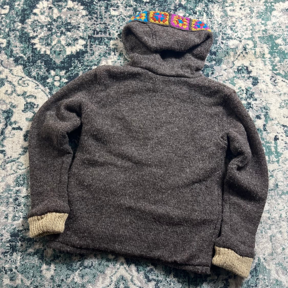 Titicaca 티티카카 모티브 울 니트 후드집업 상품이미지4