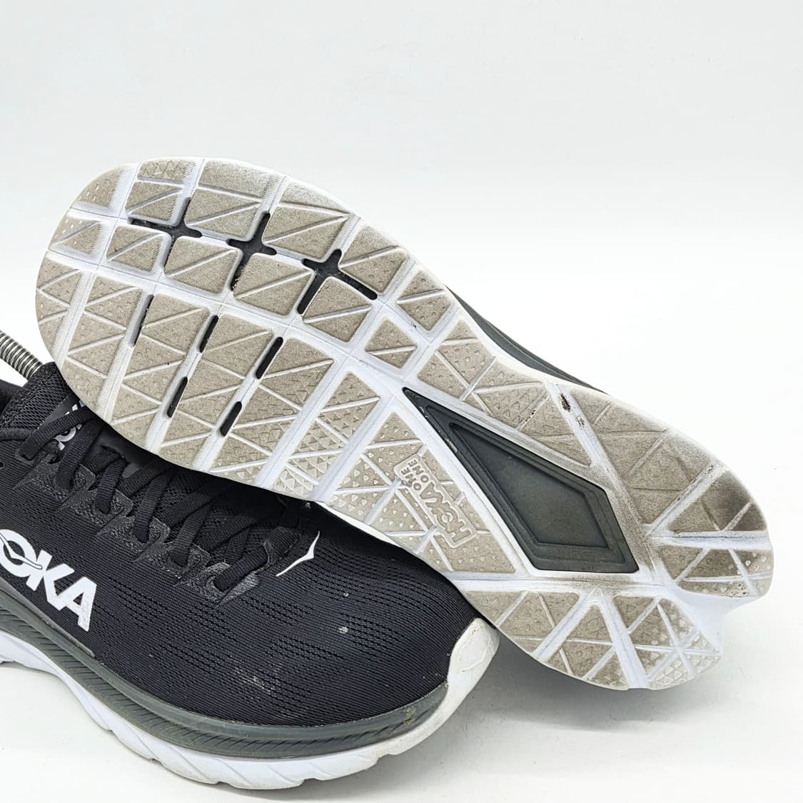  호카 마하4 검/흰 (275)  상품이미지3