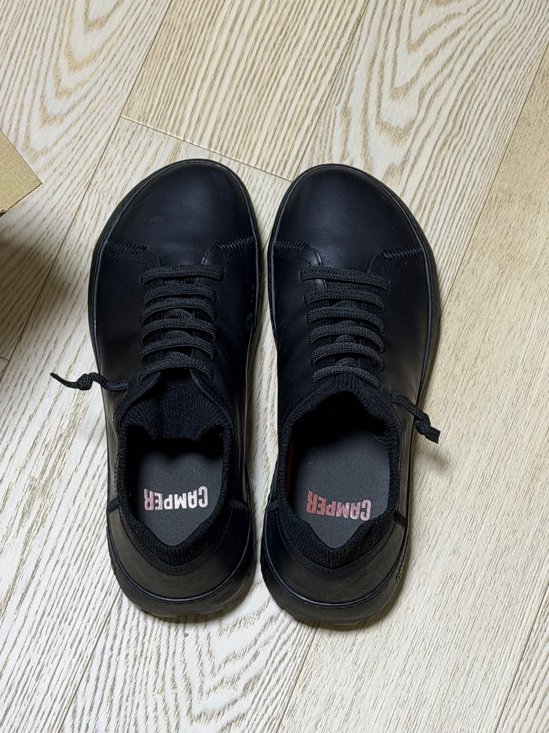 Camper PEU SERRA 블랙 스니커즈 41 상품이미지5