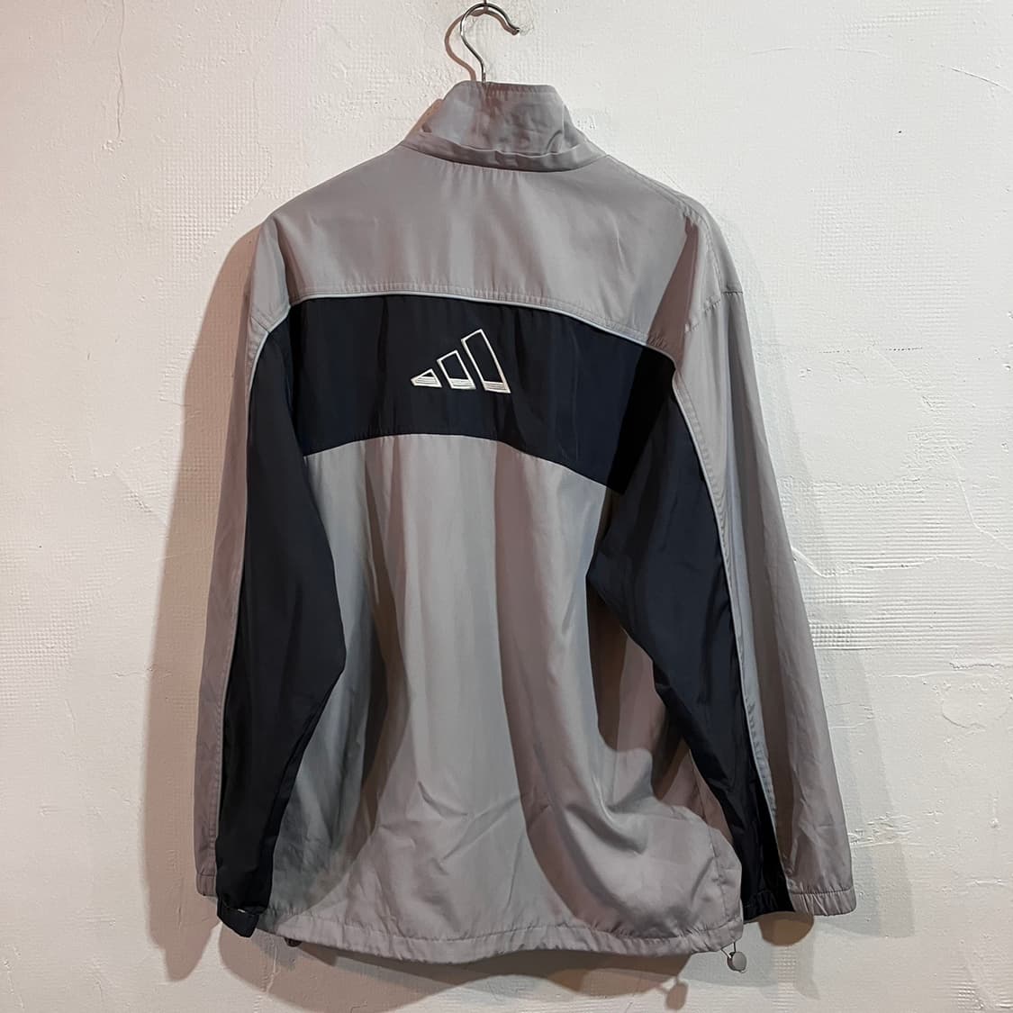 아디다스 올드스쿨 바람막이 상품이미지3