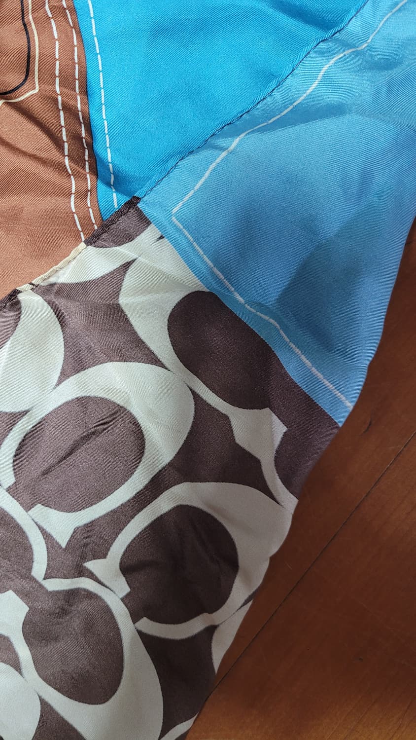 정품 코치 패치워크 실크 스카프 상품이미지6