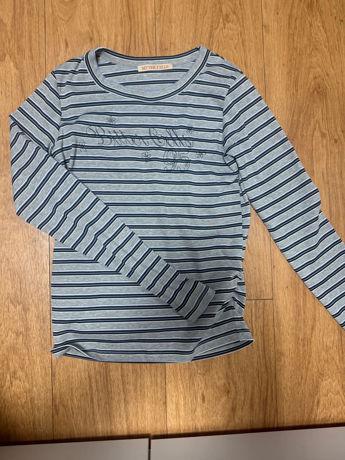 비터셀즈 스트라이프 티셔츠 상품이미지1