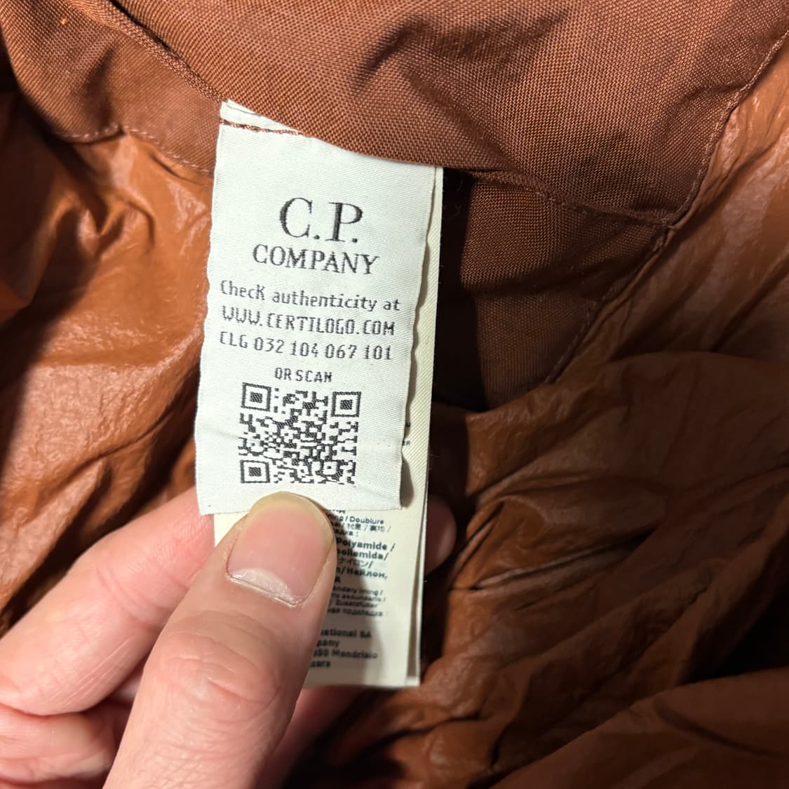 L C.P. 컴퍼니 번트 오렌지 테일론 L 다운 자켓 상품이미지5