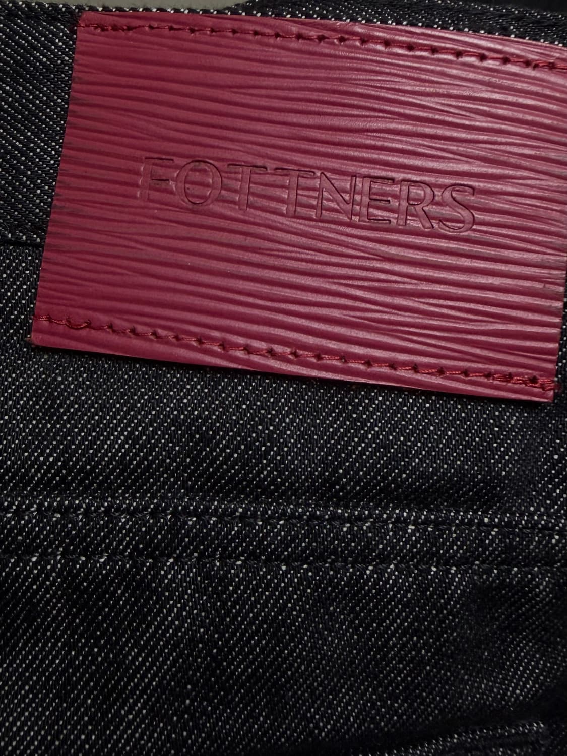 포트너스 투턱 와이드 블랙 진 L 상품이미지2