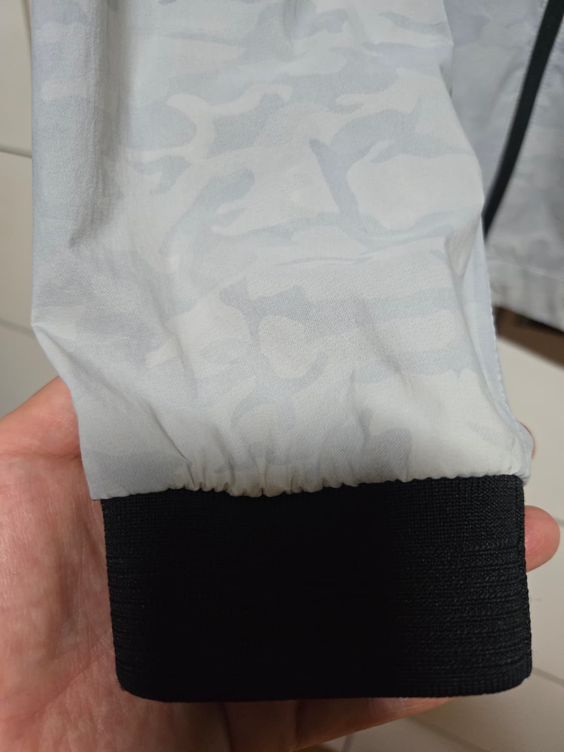 디스커버리 남성 카모 블루종 자켓 상품이미지3