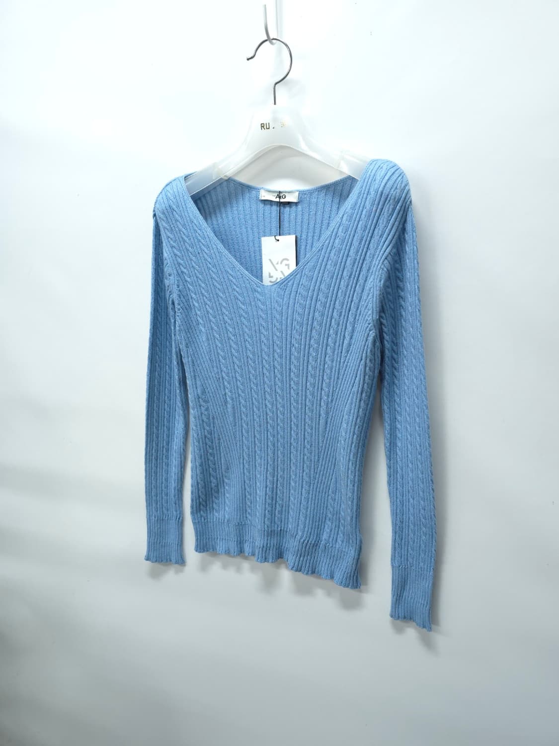 (새상품) AtG 간절기 브이넥 니트 (66~77) 상품이미지2