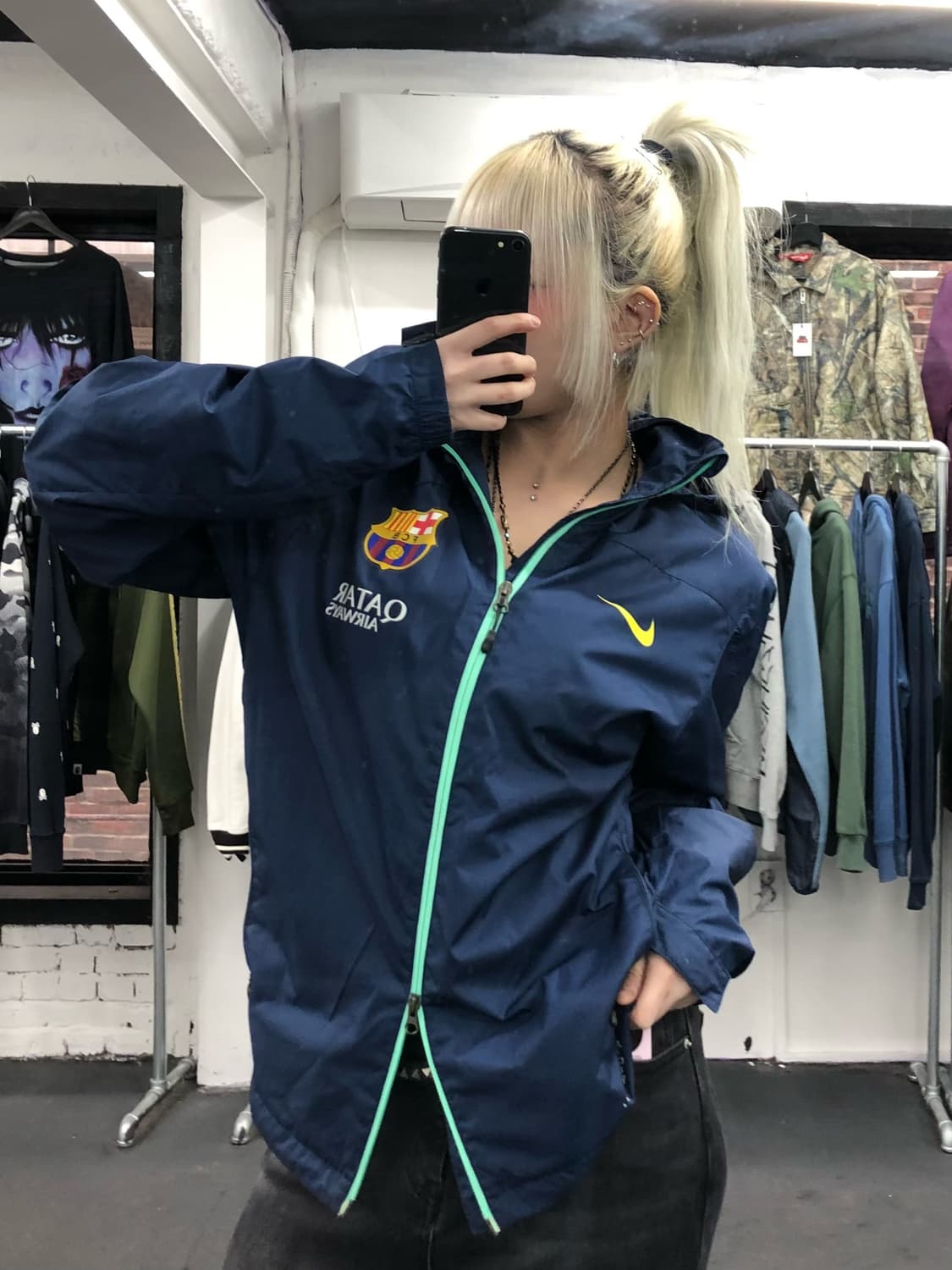 나이키 바르셀로나 바람막이 상품이미지5