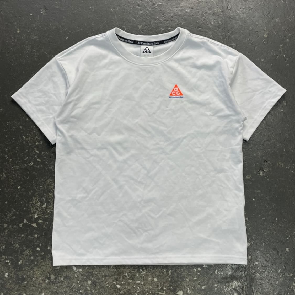 90 나이키 ACG 루즈핏 반팔티  상품이미지1