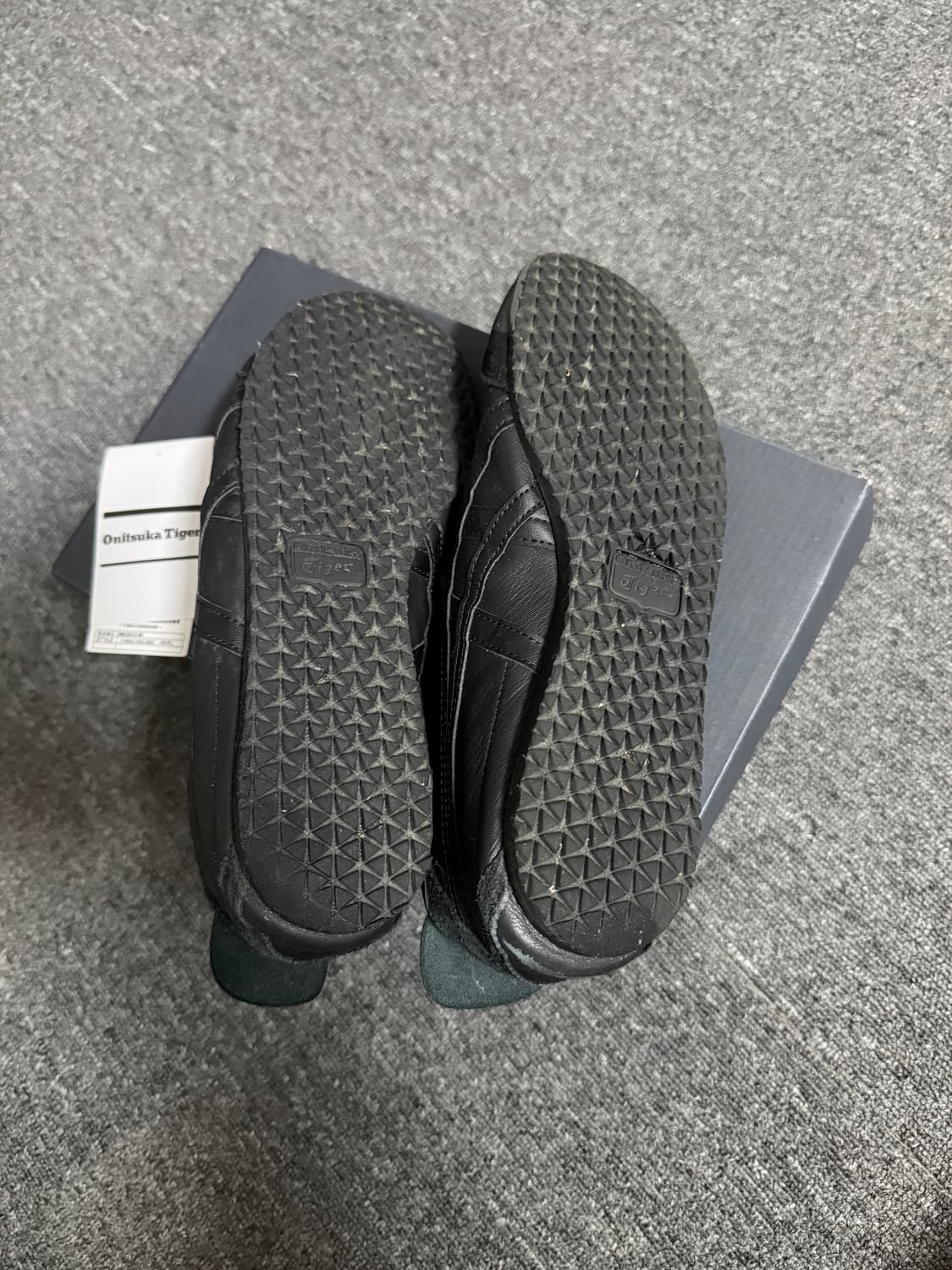 260 오니츠카타이거 멕시코 66 올블랙 상품이미지2
