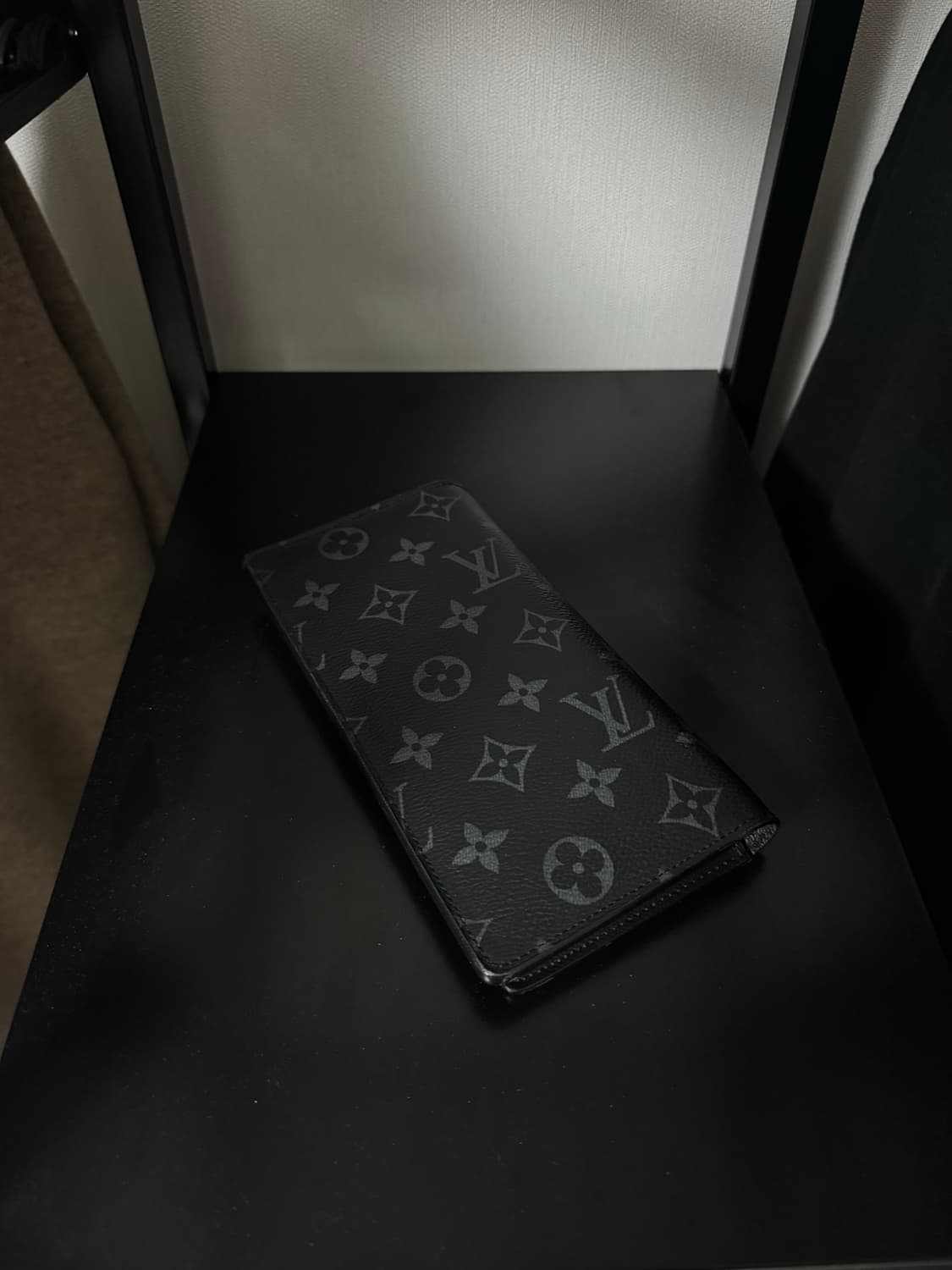 매장판/루이비통 브라짜 모노그램 이클립스 장지갑 상품이미지2