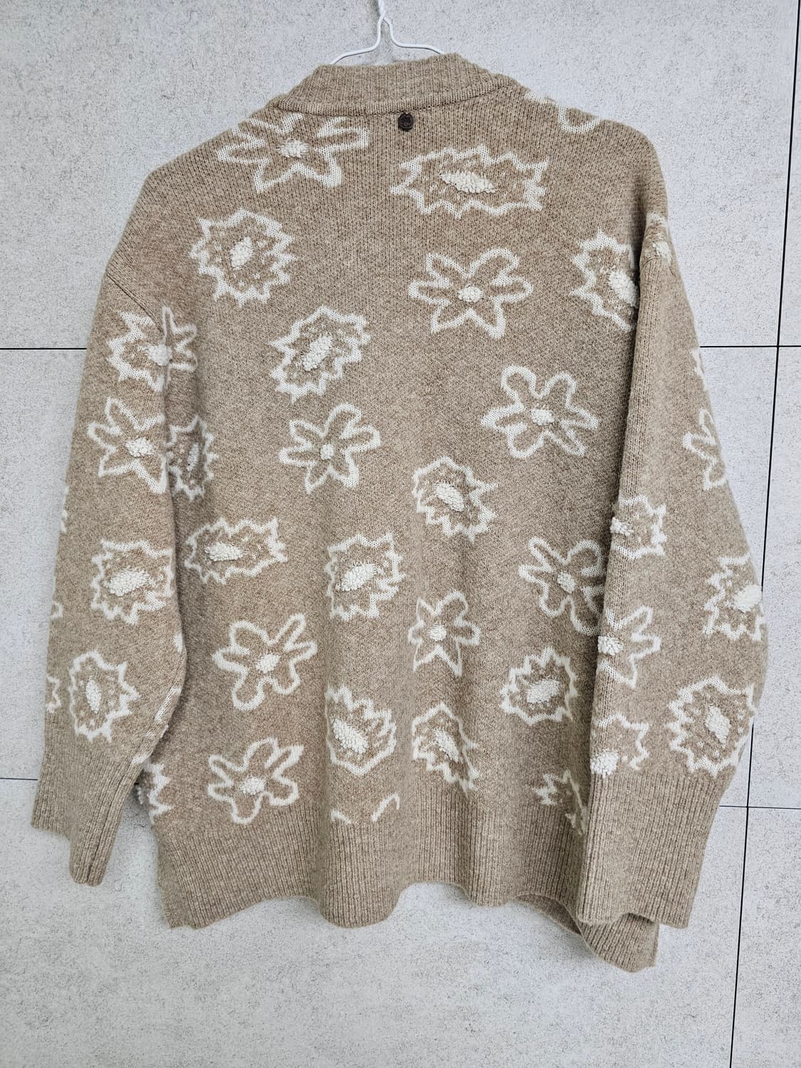 써스데이아일랜드 니트 가디건 상품이미지4