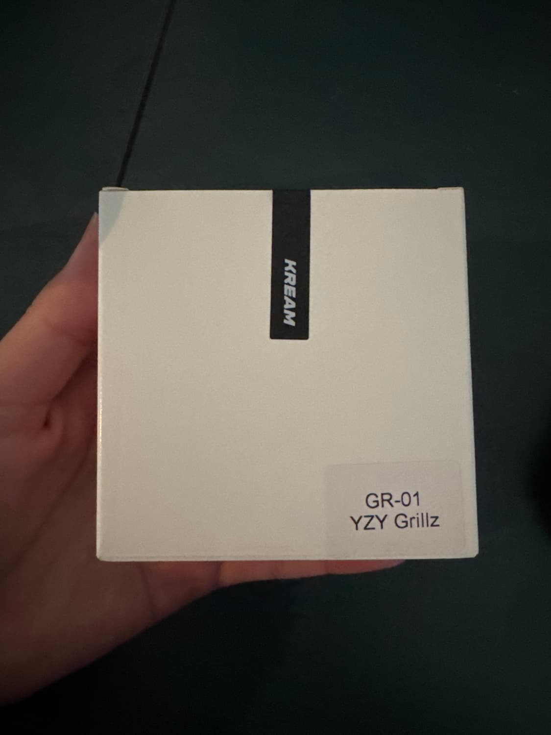 Yzy 그릴즈 상품이미지2