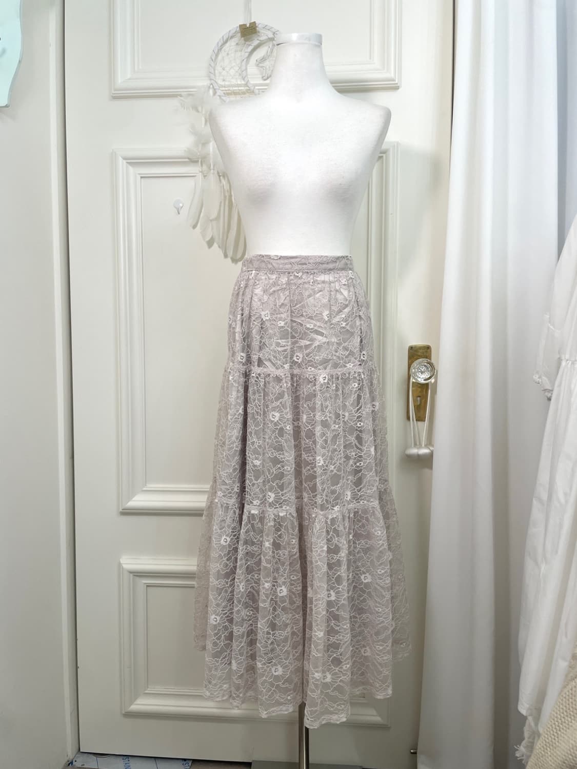 MAISON DE FLEUR lavender gray lace long 상품이미지1