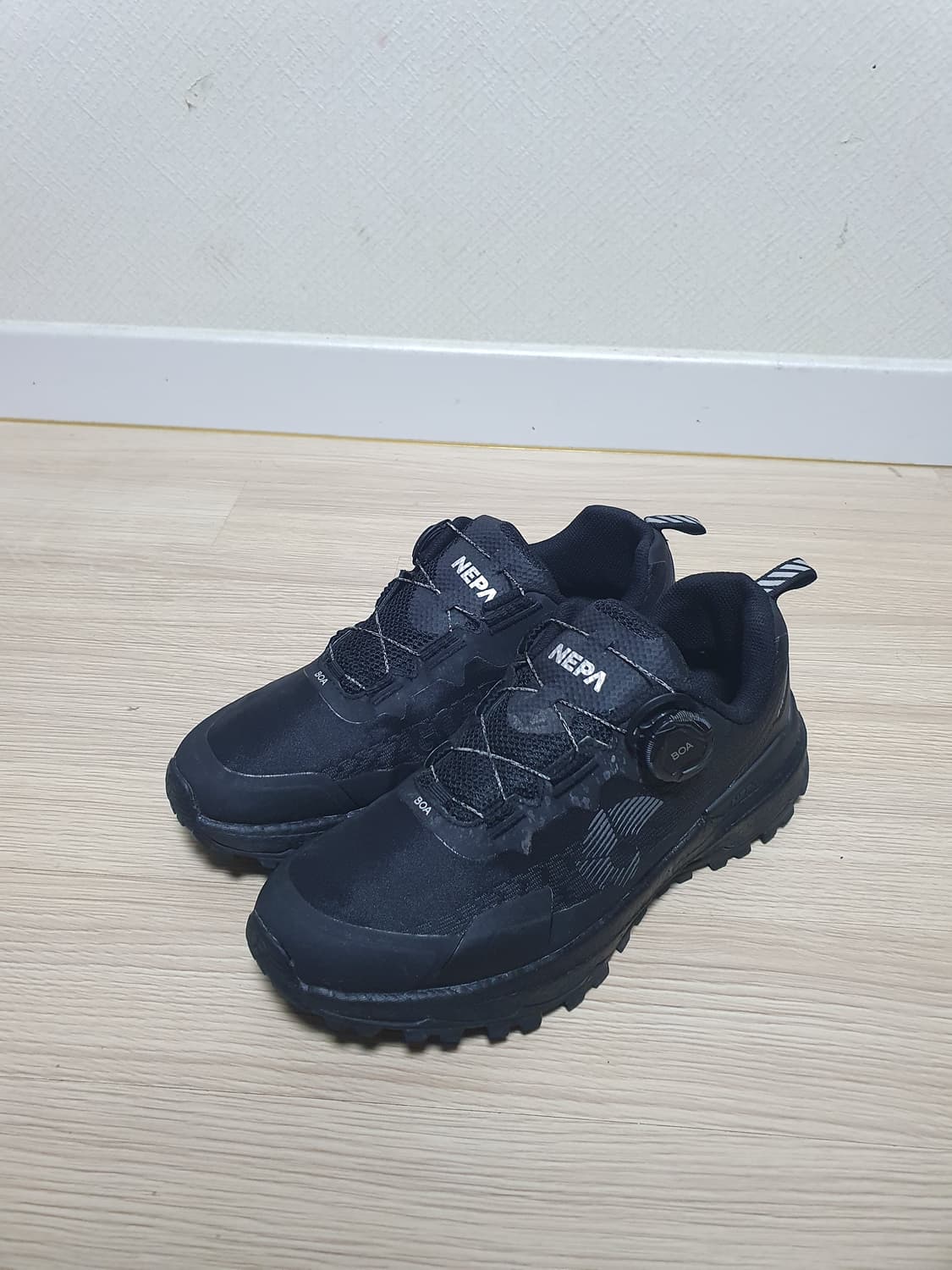 네파 고어텍스 트레킹화 260 상품이미지4