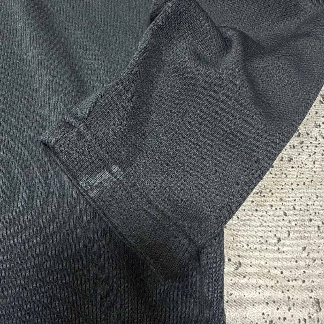 (바배) 아디다스 삼각스몰 로고 롱슬리브 상품이미지5