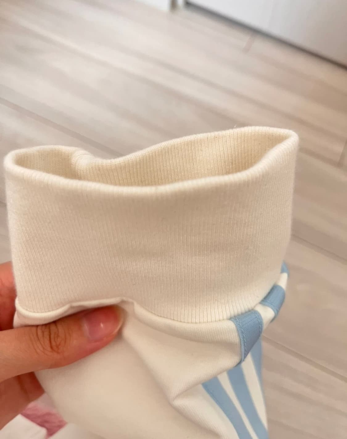 아디다스 져지 off white 오프화이트 상품이미지2