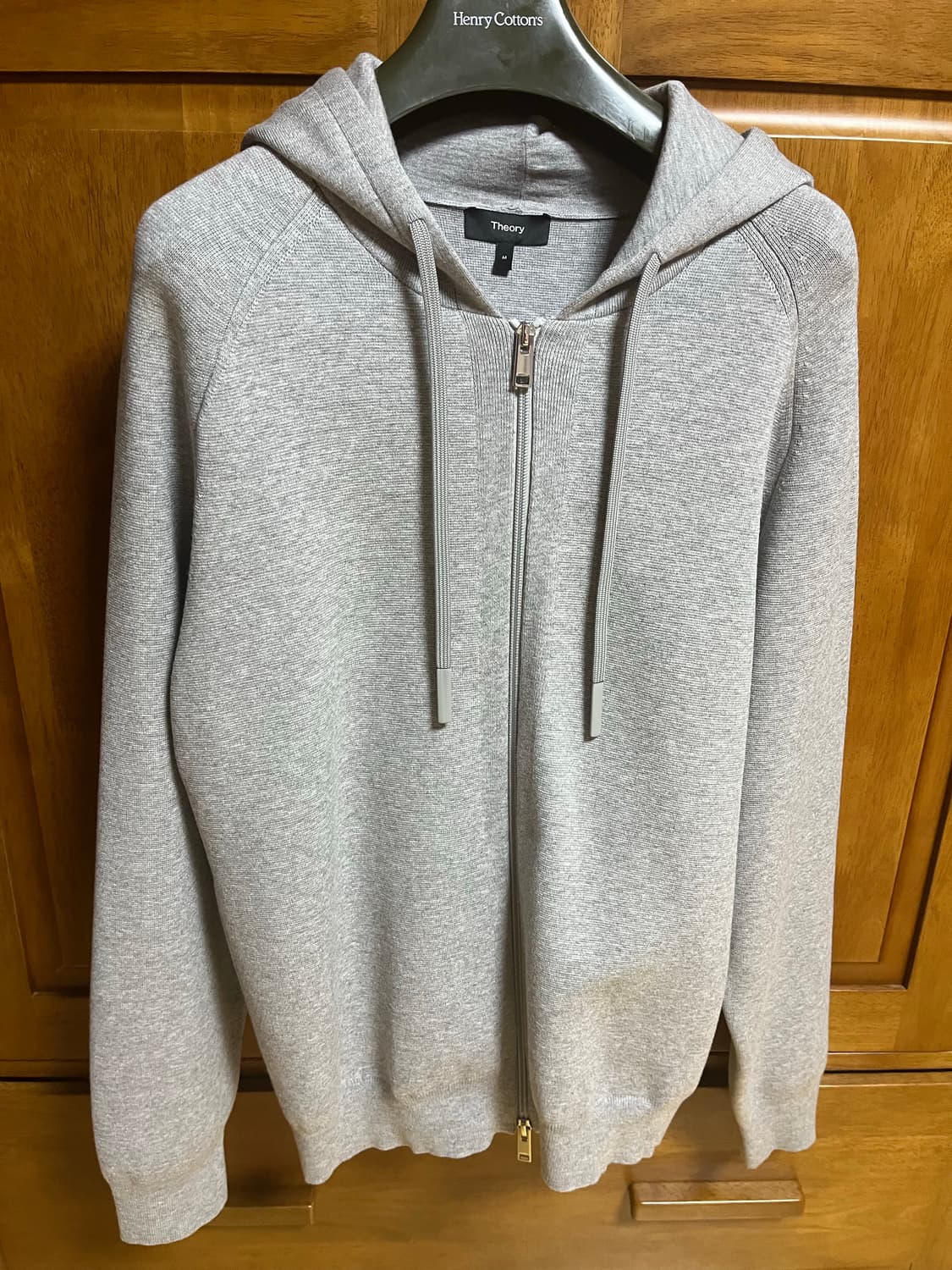 띠어리 자고후드 집업 M사이즈 새상품 판매합니다. 상품이미지1