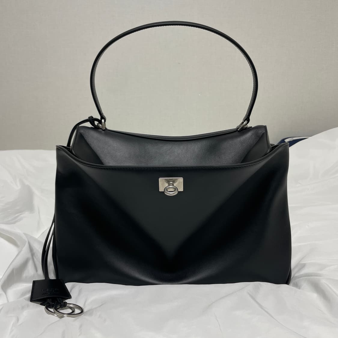 발렌시아가 로데오백/미디움/블랙 은장 상품이미지1