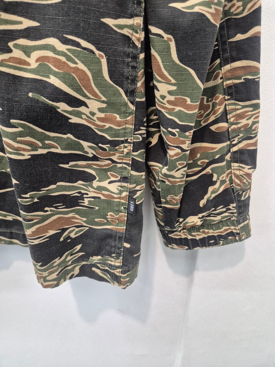 OBEY의 카모 밀리터리 자켓  M
사이즈  상품이미지4