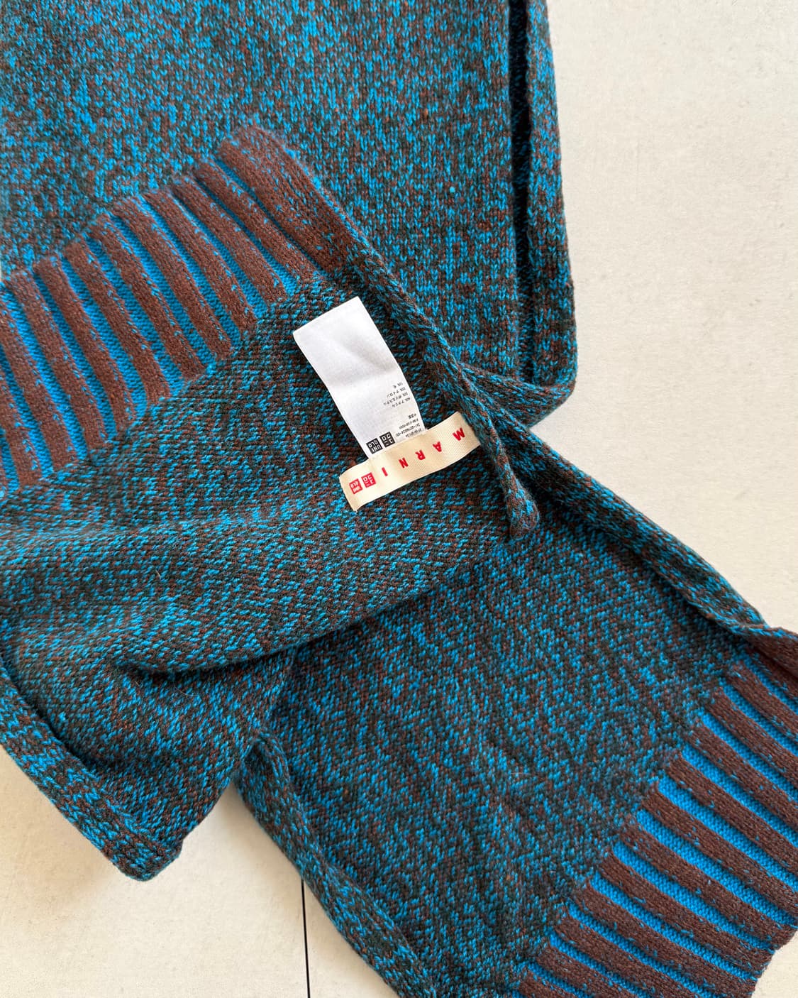 Marni x uniqlo 후드 머플러 상품이미지5