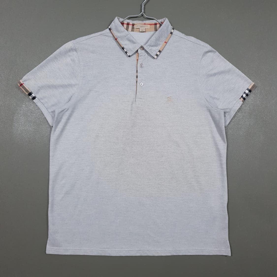 여성 XL) 버버리 크레스트 노바체크 반팔 카라티 폴로 피케 셔츠 그레이 상품이미지1