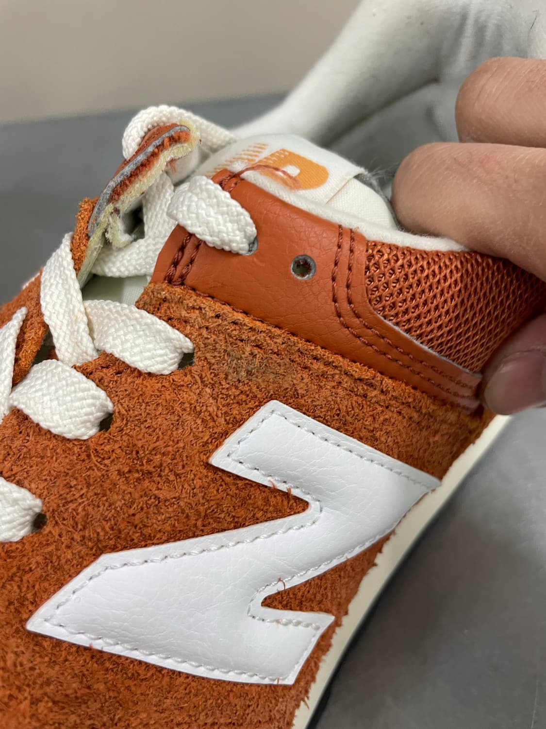 뉴발란스 574 헤리티지 오렌지 275 상품이미지9