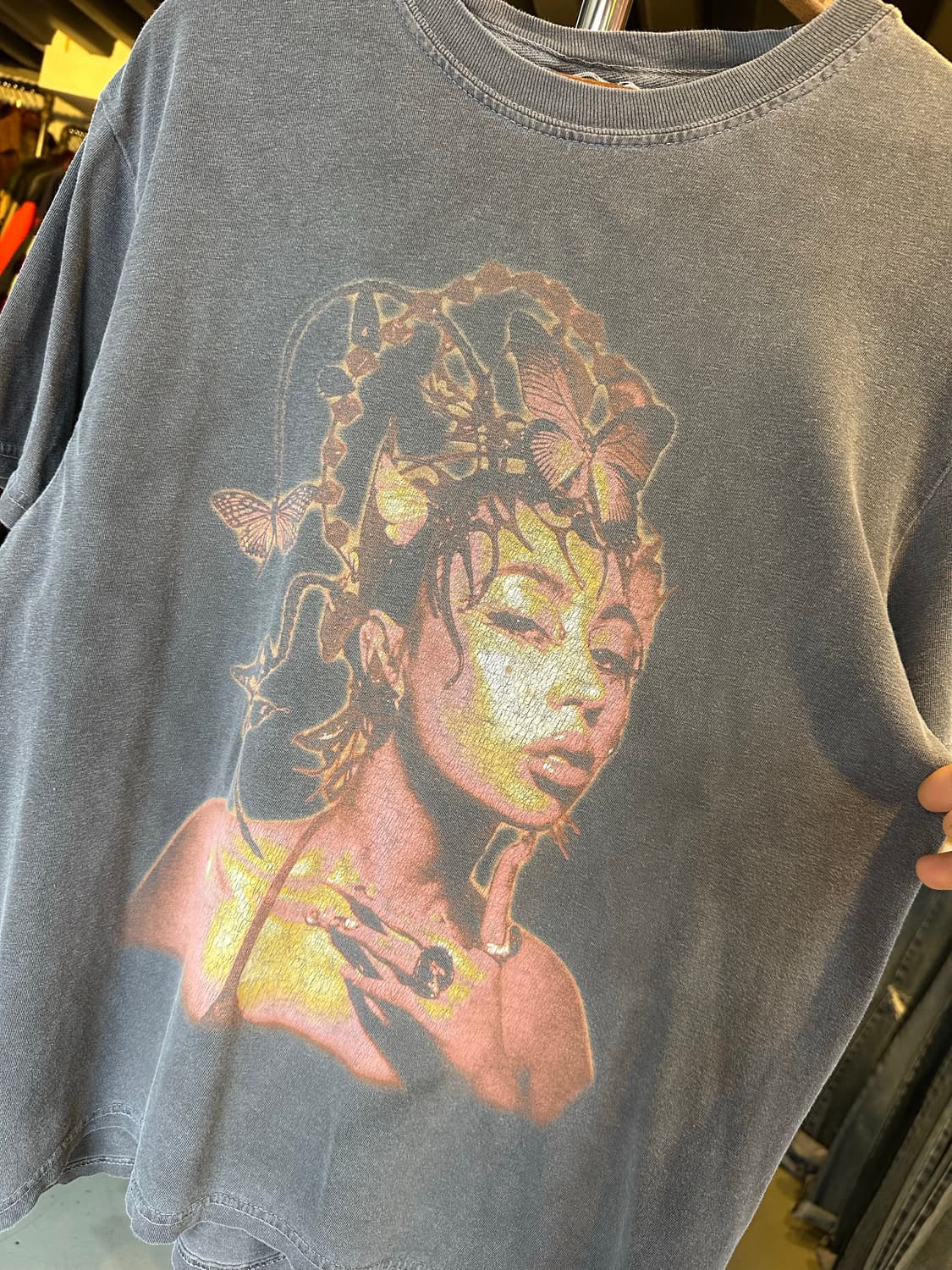 칼리 우치스 Kali Uchis 페이드 프린팅 티셔츠 상품이미지4