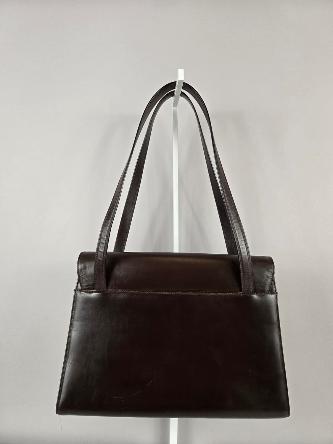 살바토레 페라가모 바라 플랩 숄더백 가방 정품 브라운 페레가모 상품이미지4