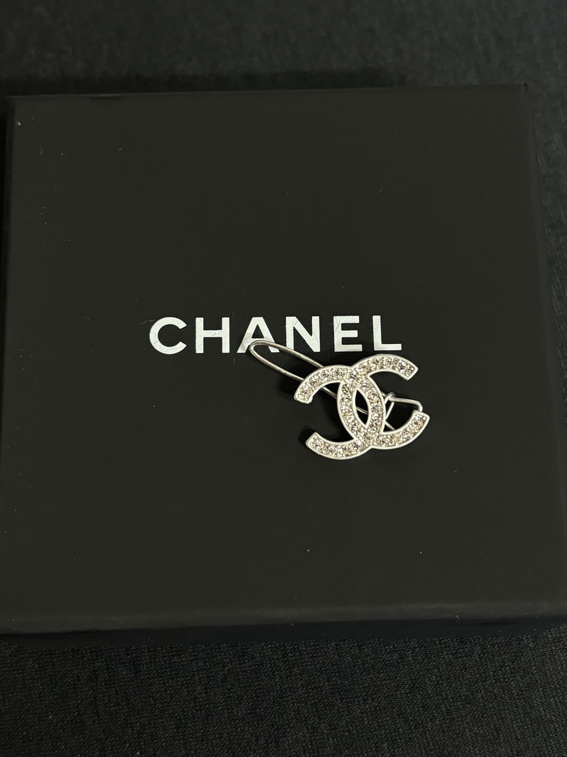 샤넬 cc로고 정품 업사이클링 실버 크리스탈 헤어핀 상품이미지1