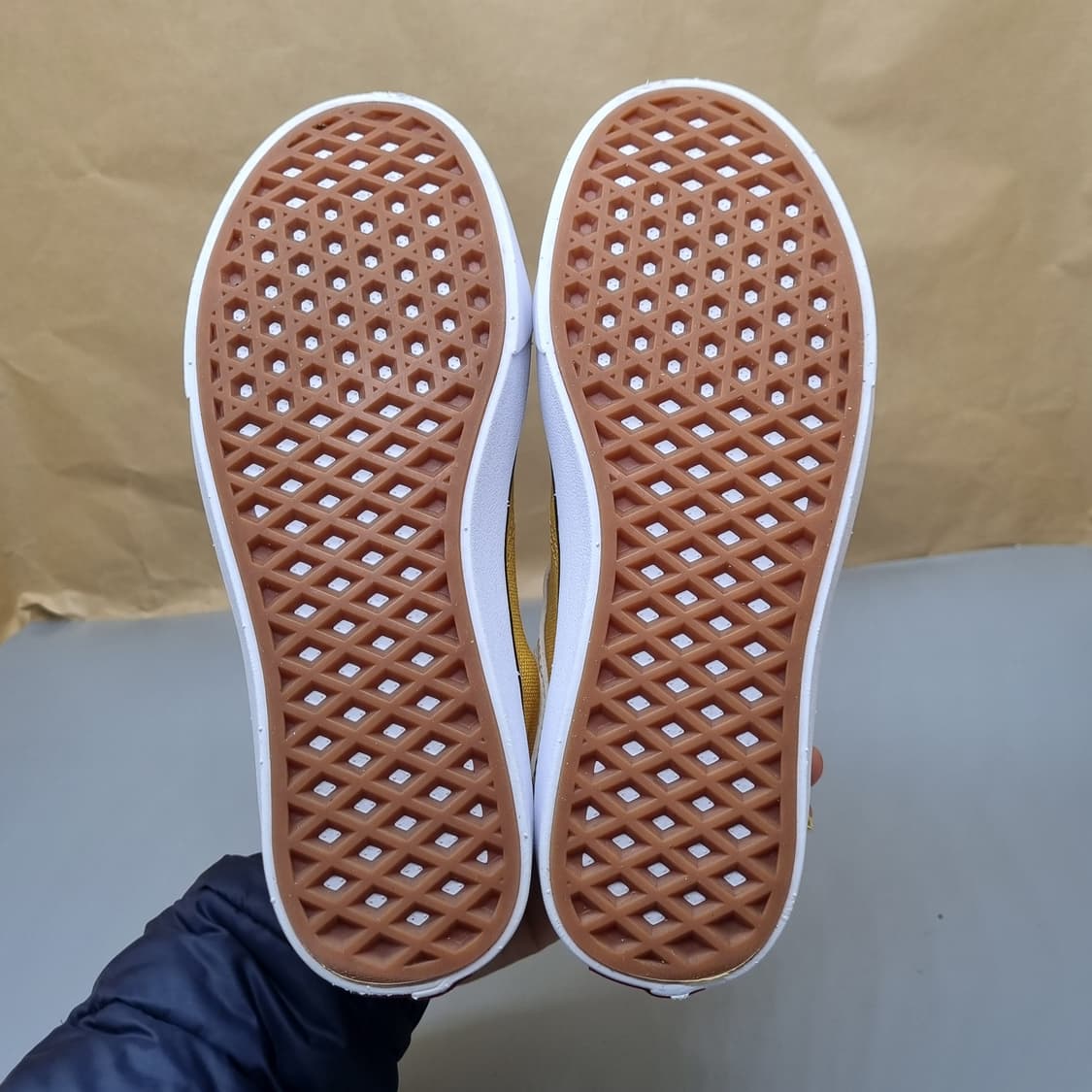 반스 올드스쿨 옐로우 여성스니커즈235  상품이미지3