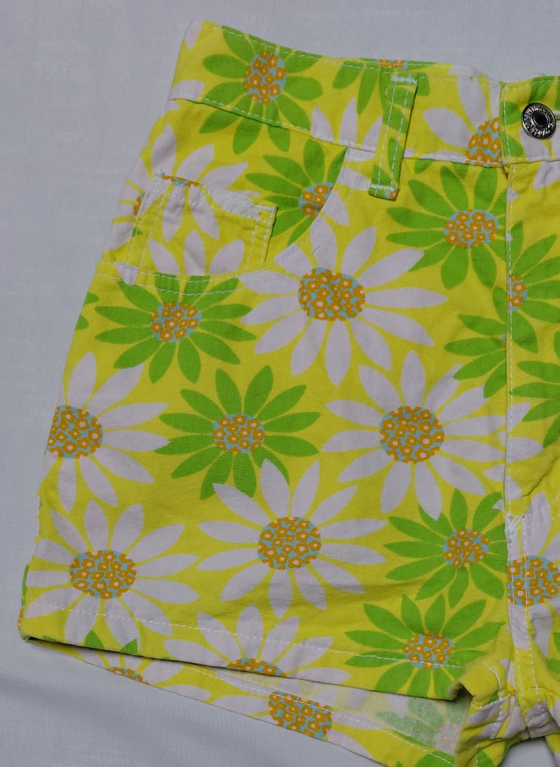 [Made in Italy] 베네통 빈티지 플라워 코튼 쇼츠 (S사이즈) 상품이미지2