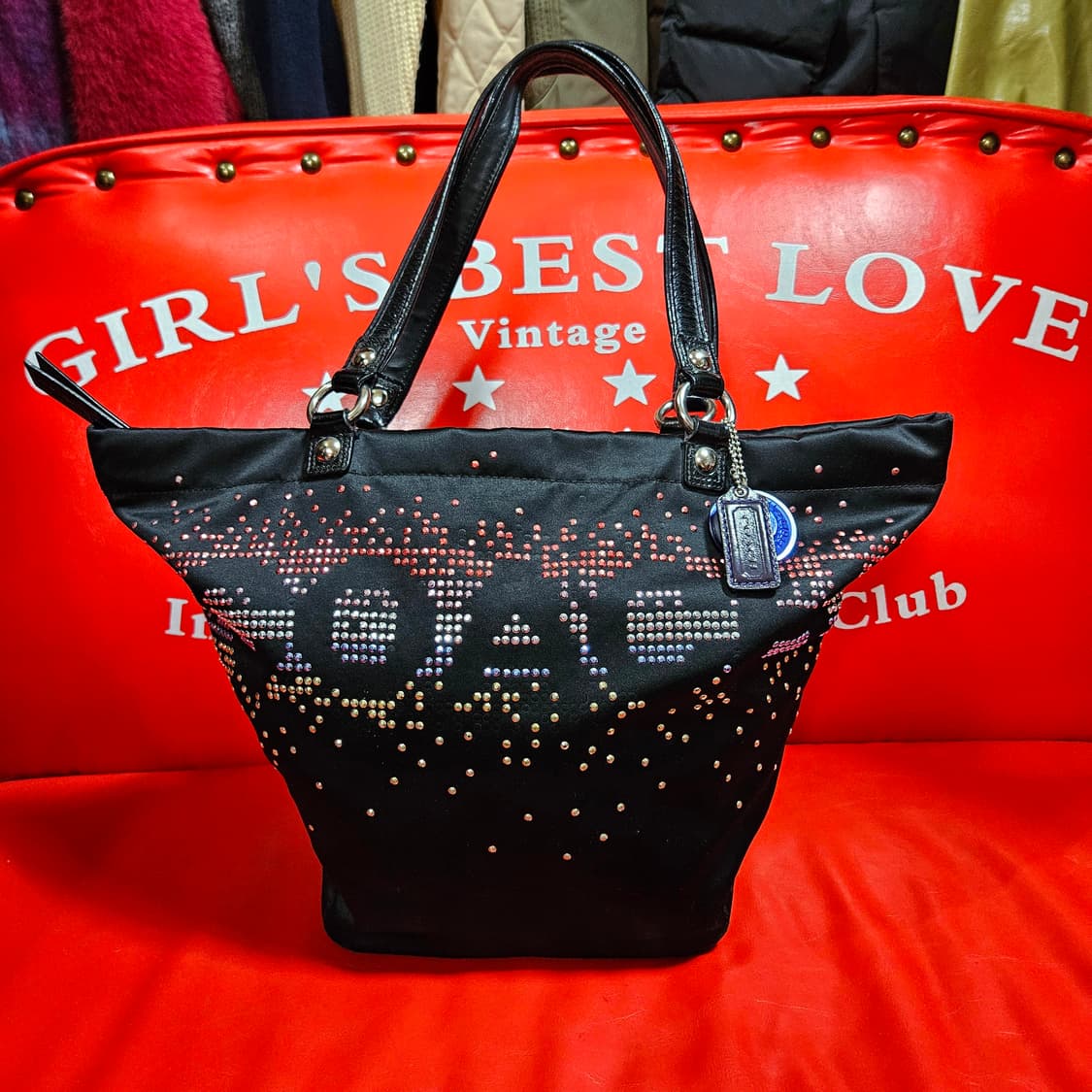 코치(COACH) 스페셜 에디션 홀리데이 나일론 토트백 상품이미지1