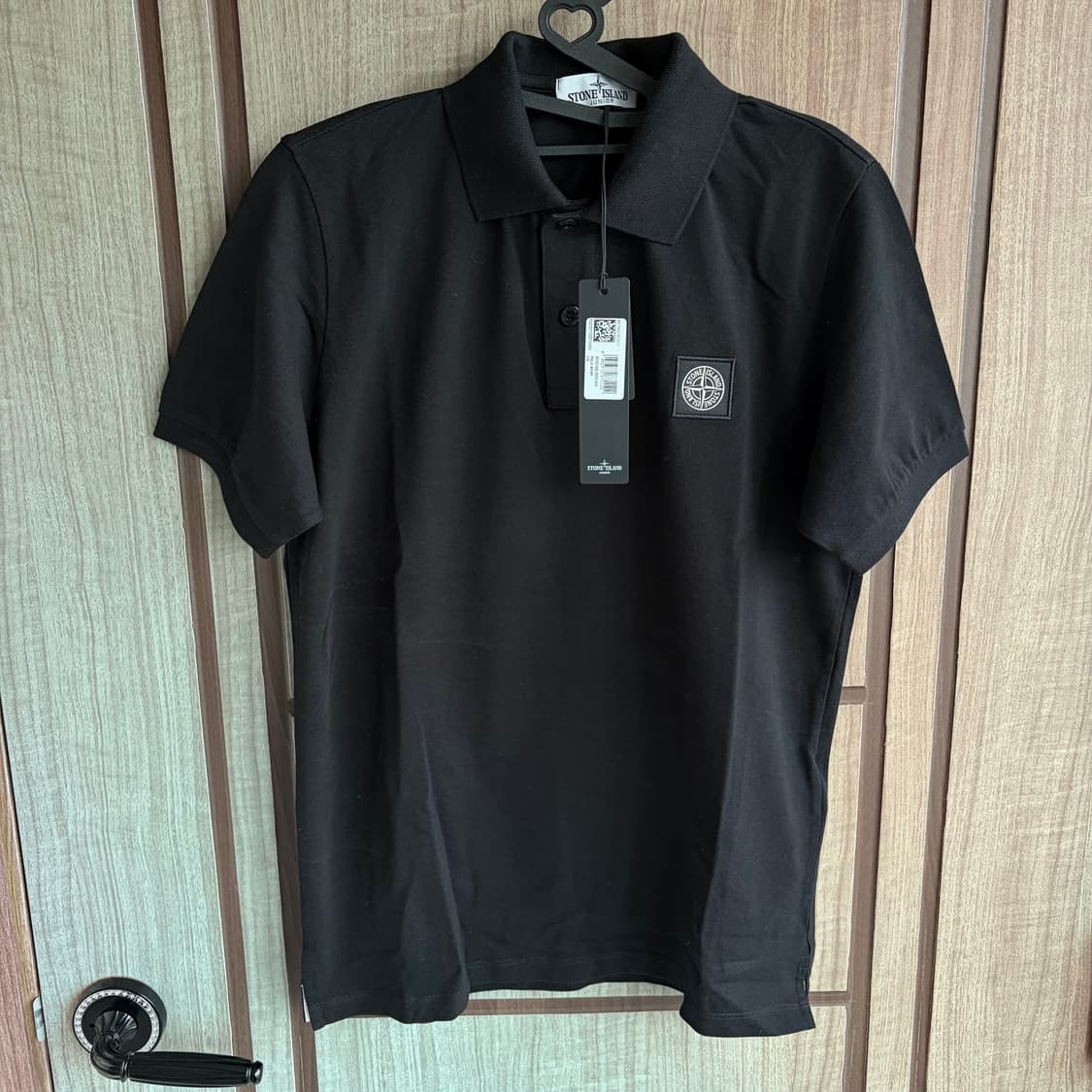 [새상품]스톤아일랜드 로고 폴로 반팔티셔츠 블랙 주니어 14A 상품이미지2