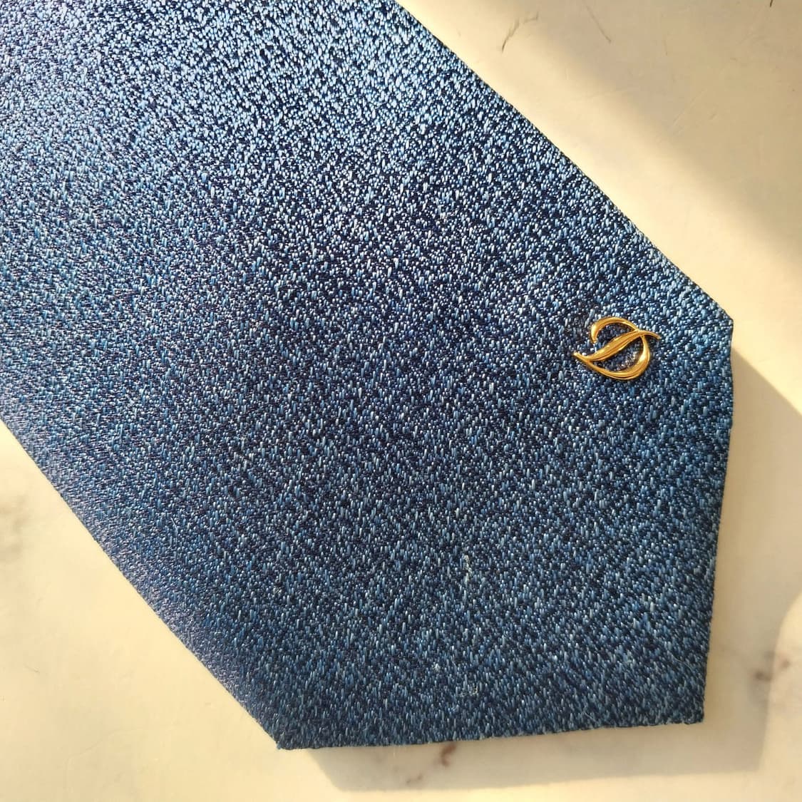 에스 티 듀퐁 실크 블루 솔리드 넥타이 8.1cm A+등급 K1717
 상품이미지7