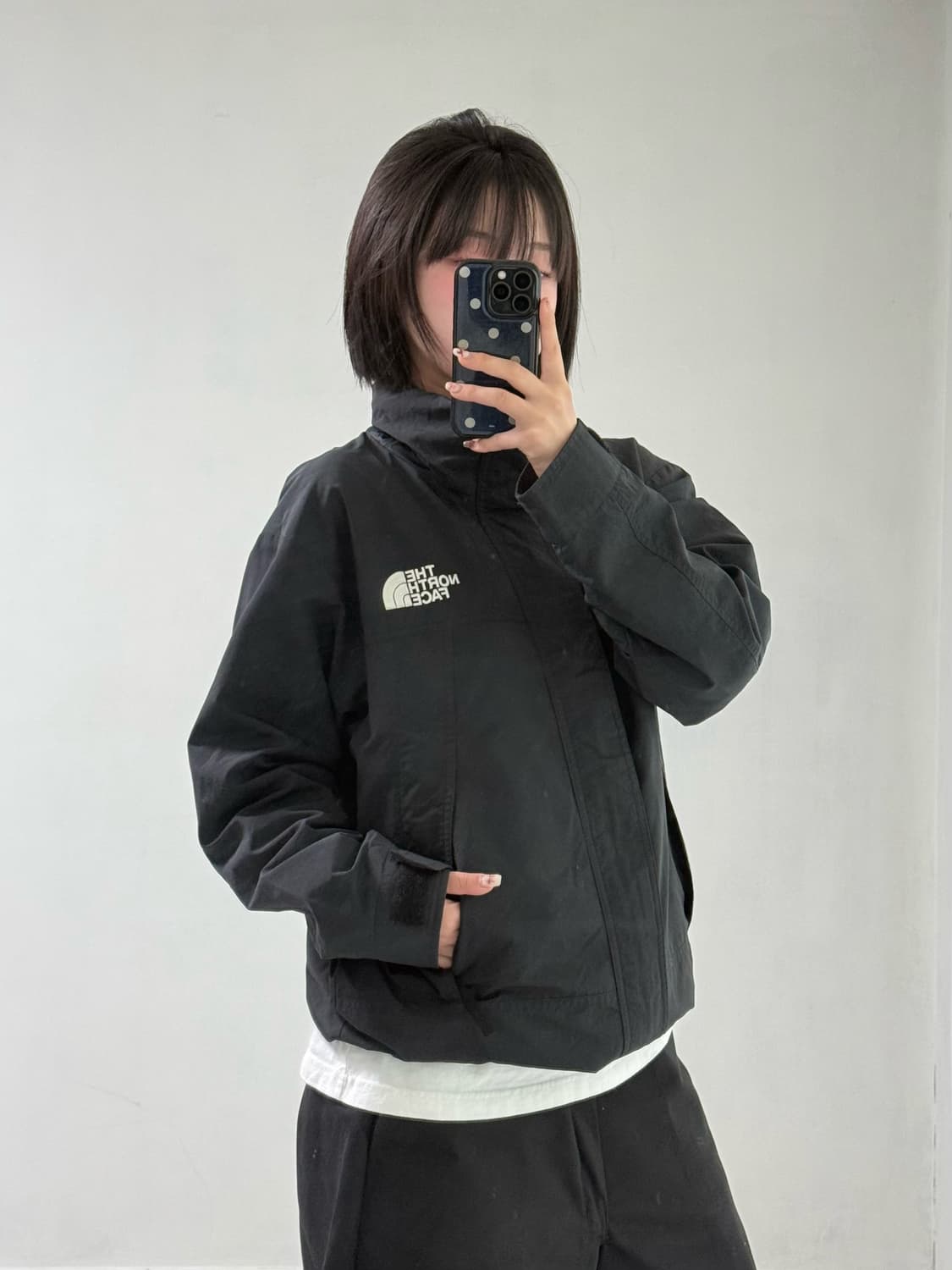 노스페이스 블랙 바람막이 상품이미지2