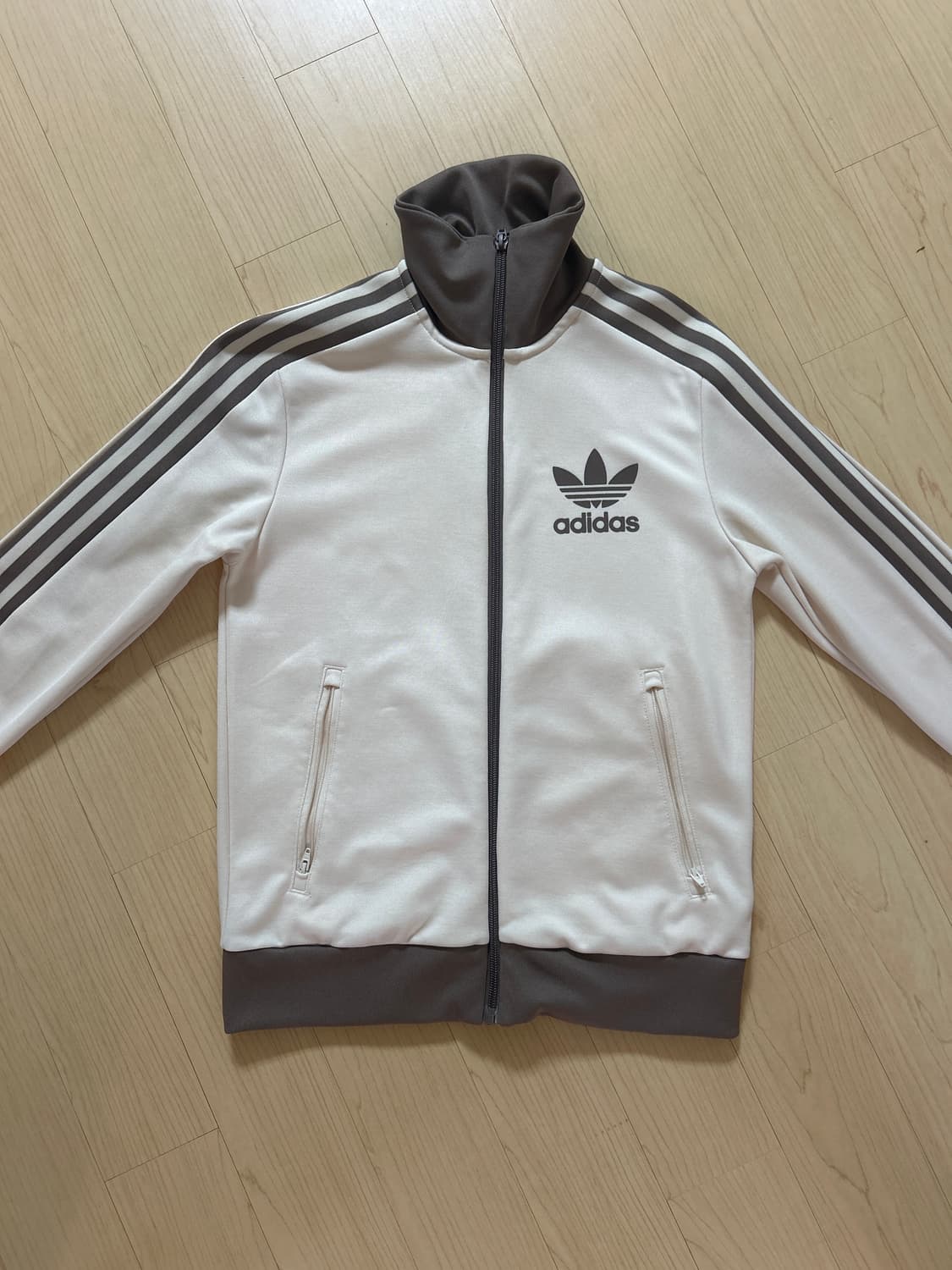 아디다스 베켄바우어 트랙탑 원더 화이트 트레이스 져지 상품이미지1