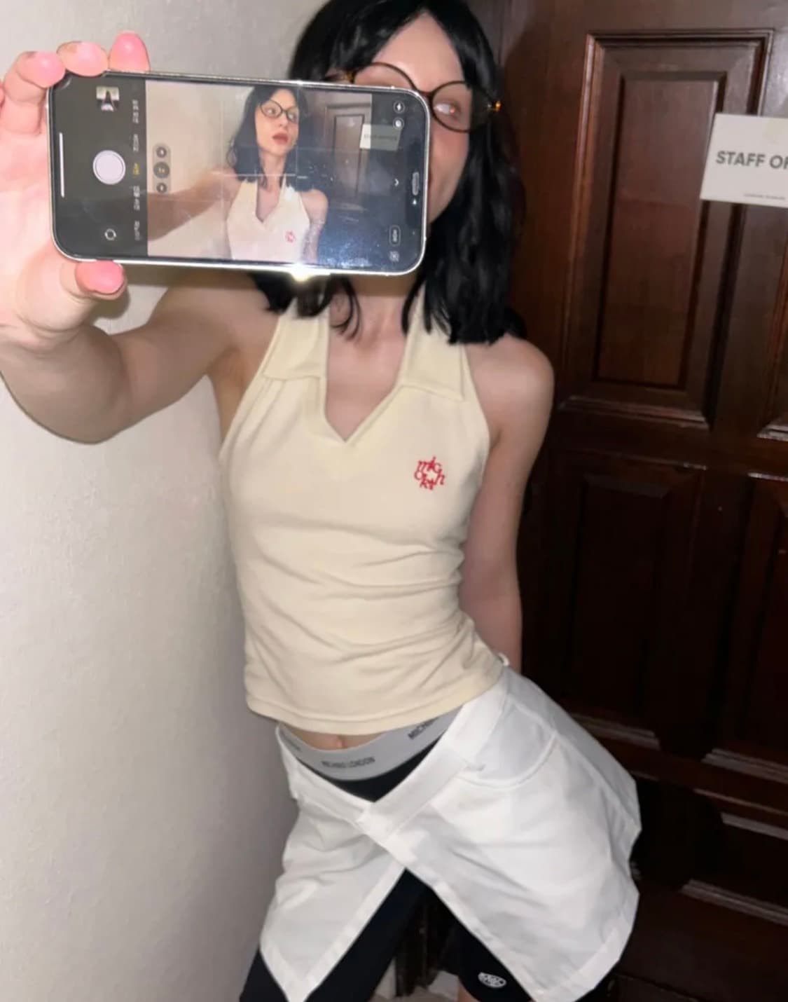 미치코런던 홀터넥 PK 탑 크림 상품이미지1