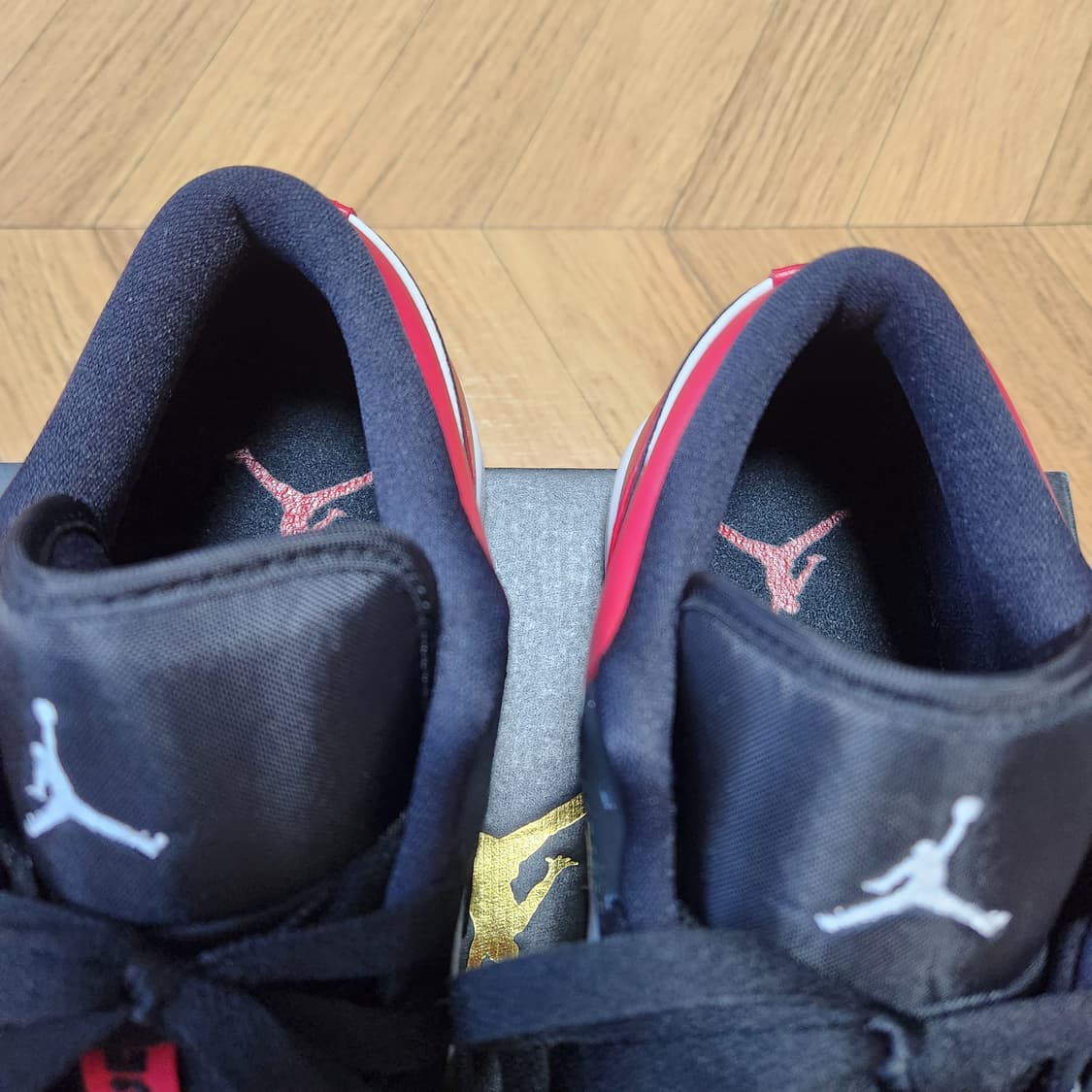 조던1 로우 블랙토팝니다. 상품이미지6