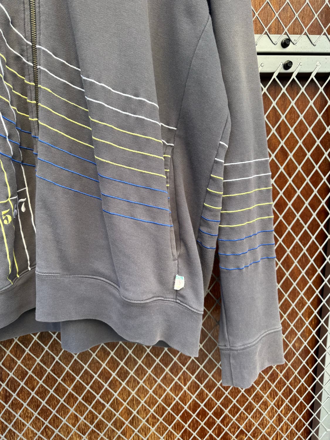 나이키 빈티지 그레이 라인 패턴 자수 포인트 후드집업 XL 상품이미지3