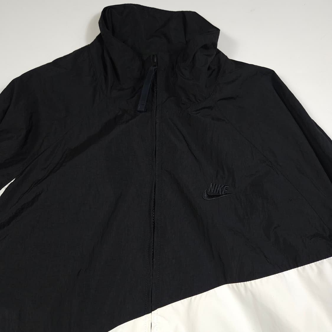 나이키 빅스우시 바람막이  상품이미지2