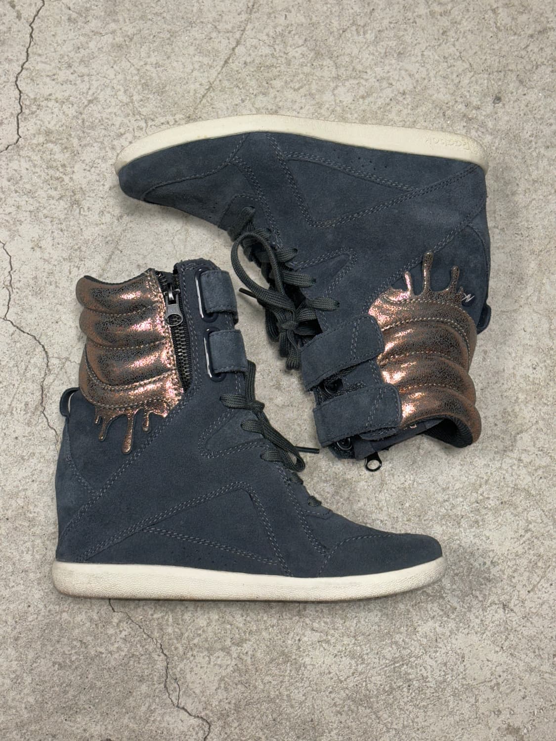 리복 X 앨리샤 키스 스웨이드 인힐 부츠 상품이미지10