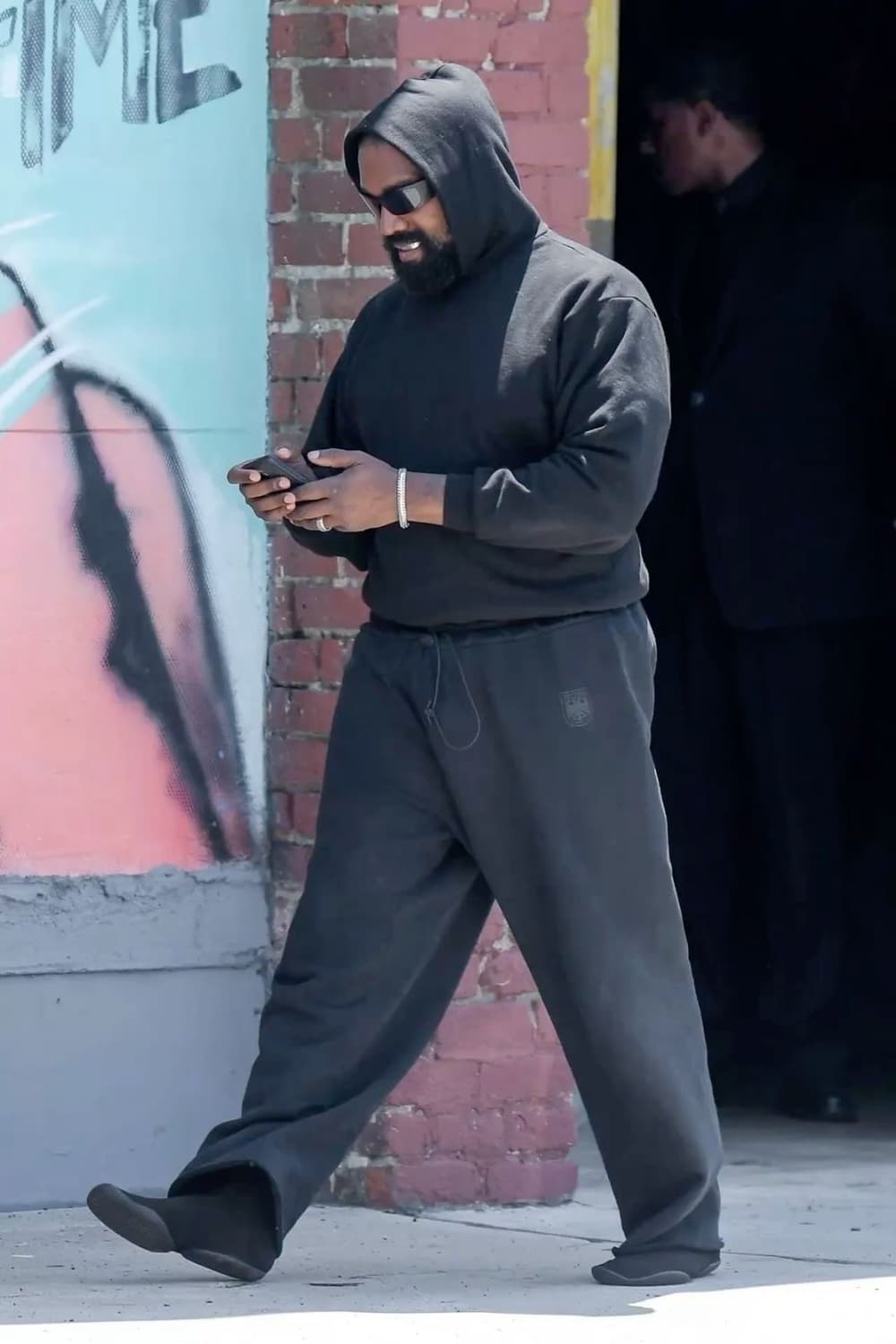 Yeezy 이지 후드티 상품이미지3