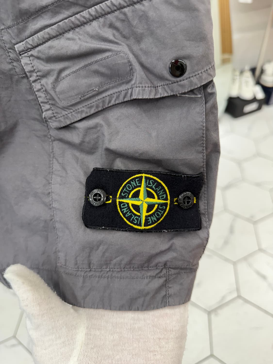 [W28 / RE] 스톤아일랜드 카고 반바지 상품이미지3