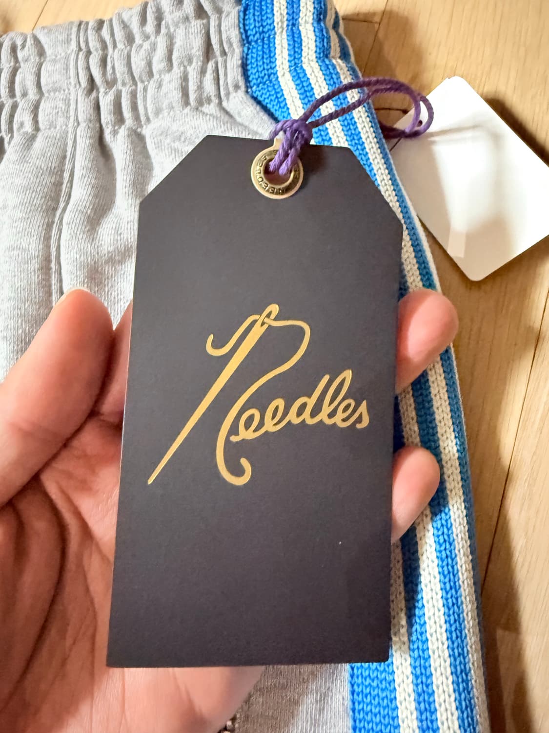 니들스 X LHP 한정판 HD 스웻팬츠 배기핏 S사이즈 새상품 풀구성 상품이미지6