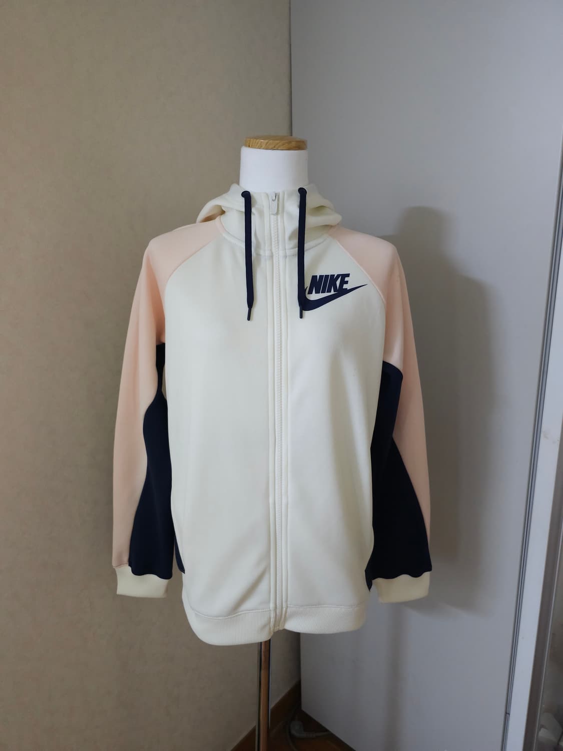 여자 나이키 후드집업 상품이미지1