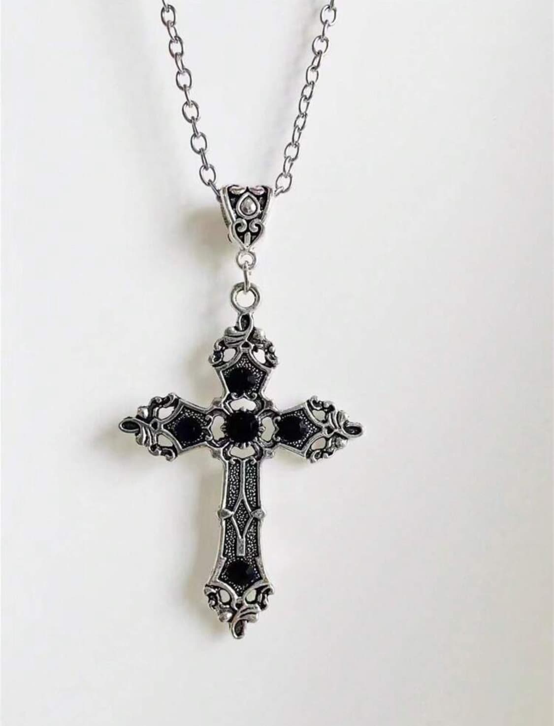 GOTHIC CROSS NECKLACE 상품이미지4