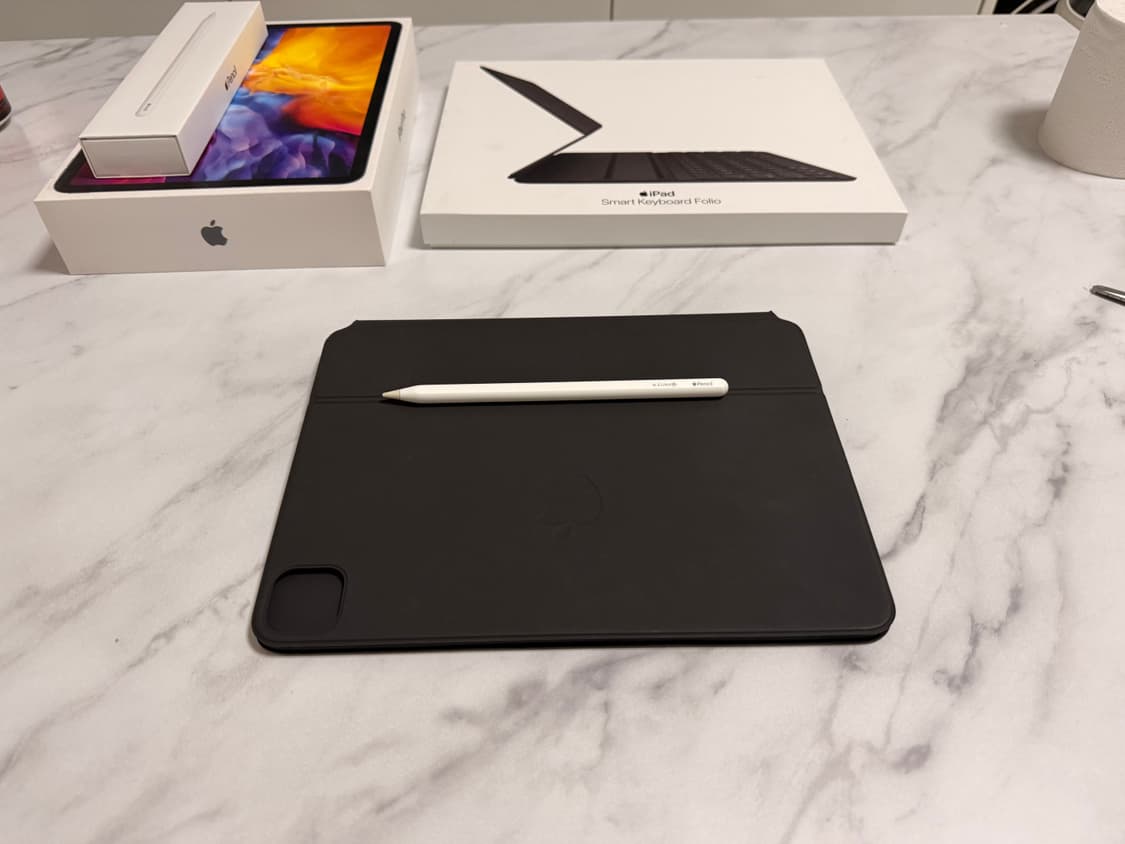 아이패드 프로 11 2세대 256기가 + 매직키보드 + 애플펜슬 2세대 상품이미지9