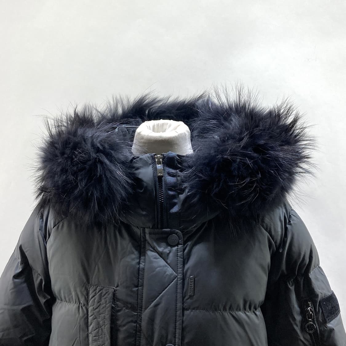 밀레 여성구스다운롱패딩자켓 그레이 90  상품이미지2